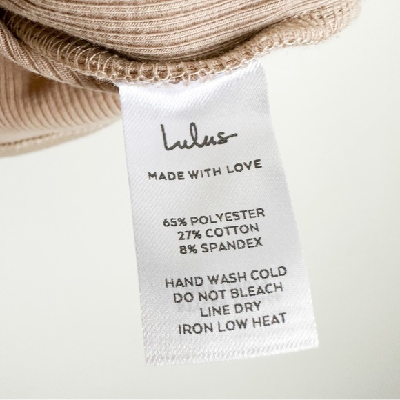 Lulu’s Times Two Beige Double Keyhole Cropped Drawstring Tank Top sz XS - Picture 9 of 10